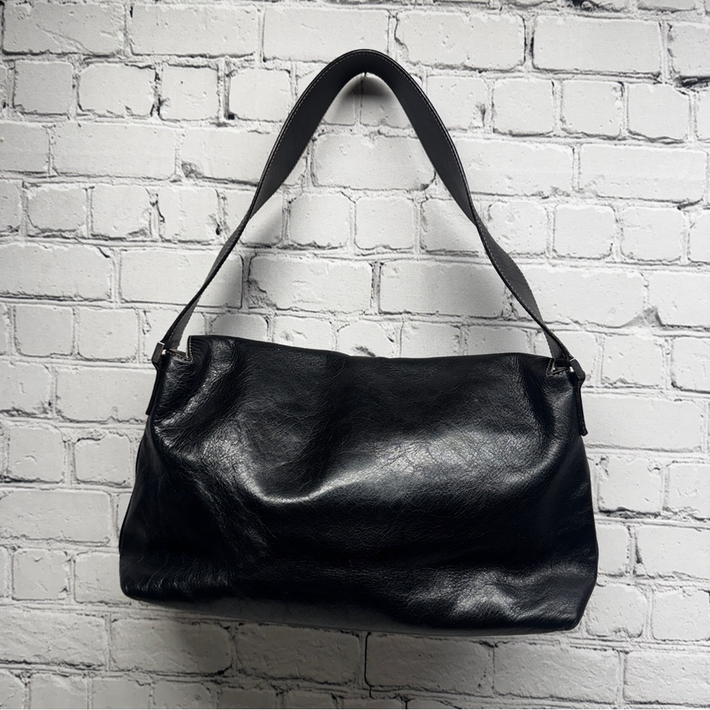 Kate Spade made in Italy vintage shoulder Black Leather women’s Bag - Picture 2 of 12